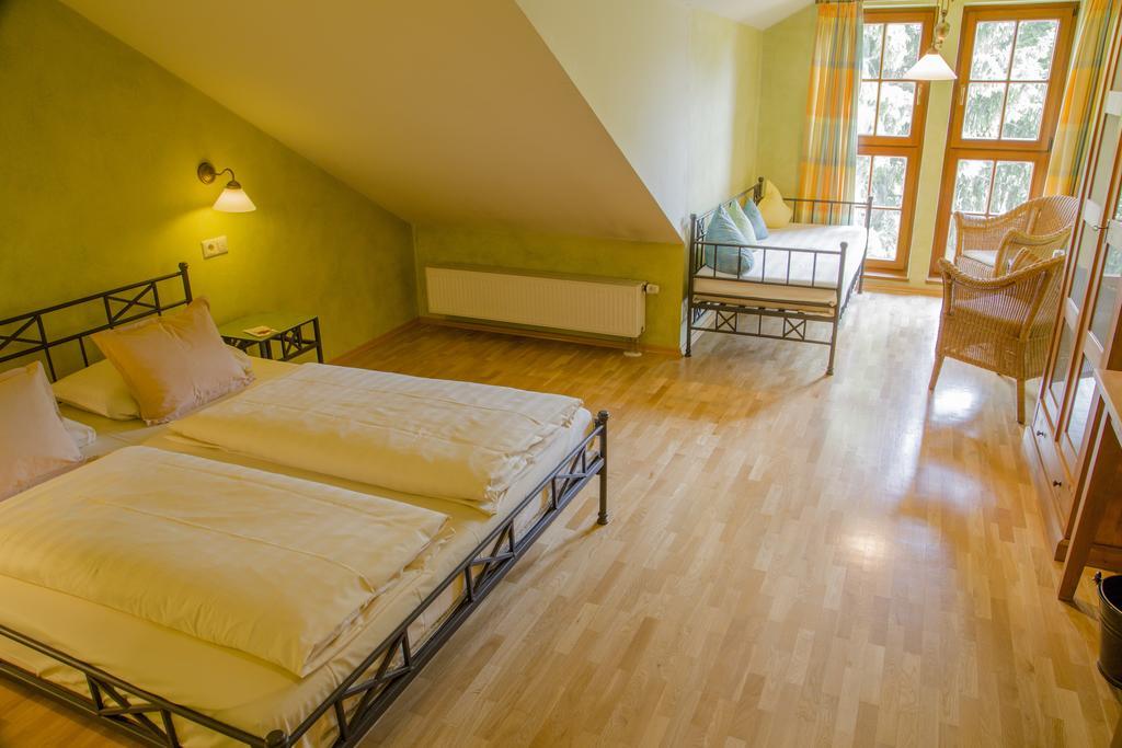 Landhotel&Weingut Espenhof Flonheim Zimmer foto